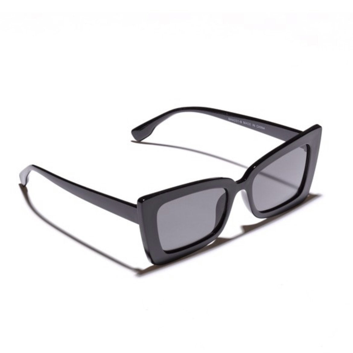 Playa Cat Eye Frame Sunglasses